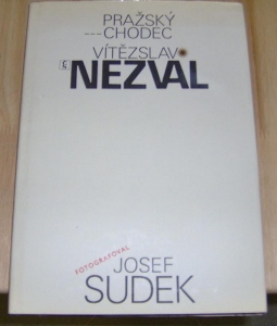 Pražský chodec V. Nezval foto Josef Sudek (830210) externí sklad